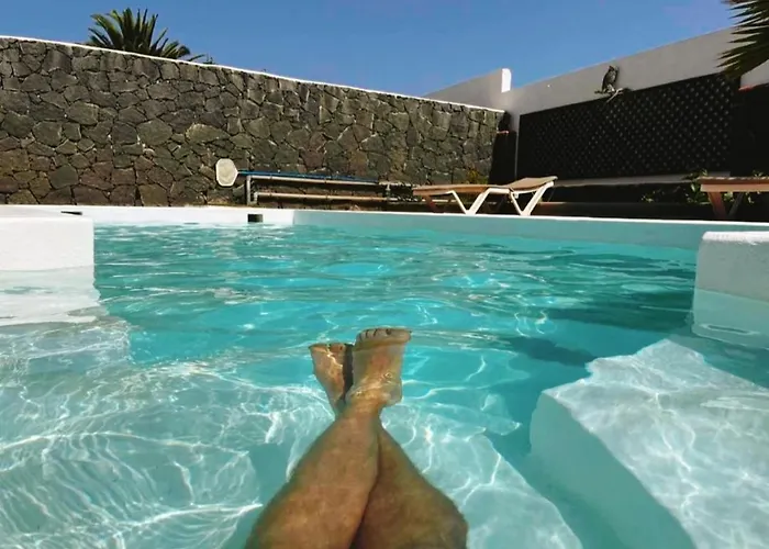 Lovely Kiluka Heated Pool Сasa de vacaciones