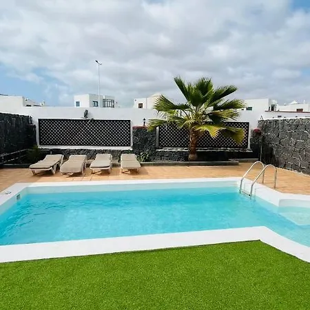 Holiday home Lovely Kiluka Heated Pool Playa Blanca (Lanzarote)