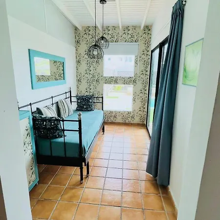 Vakantiehuis Lovely Kiluka Heated Pool Playa Blanca (Lanzarote)