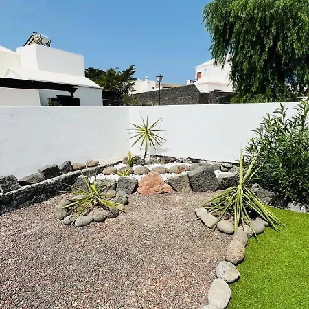 Lovely Kiluka Heated Pool * Playa Blanca (Lanzarote)