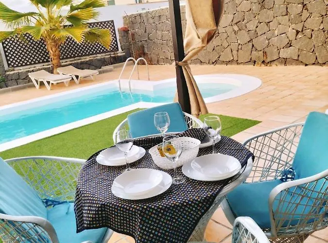 Casa vacanze Lovely Kiluka Heated Pool *