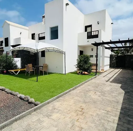 Casa vacanze Lovely Kiluka Heated Pool *