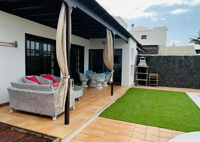 Casa vacanze Lovely Kiluka Heated Pool *