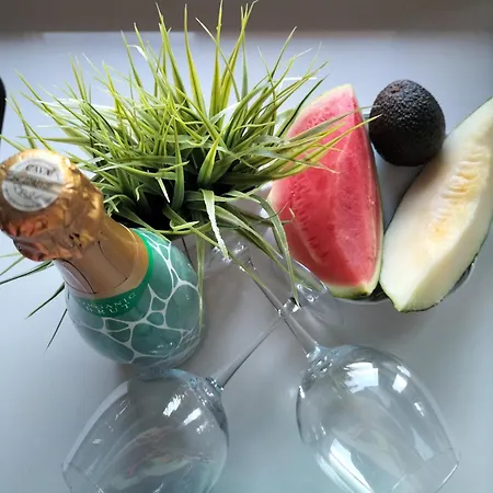 Lovely Kiluka Heated Pool Nyaraló *