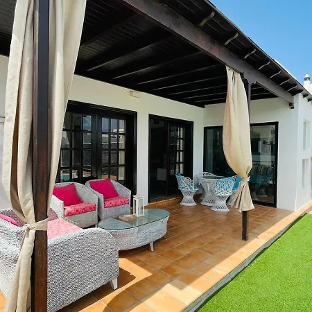 Lovely Kiluka Heated Pool * Playa Blanca