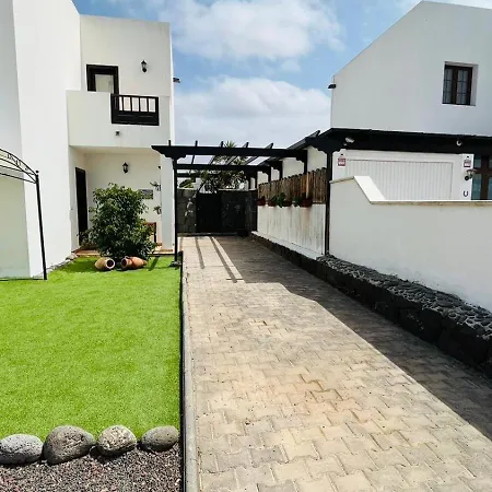 Lovely Kiluka Heated Pool