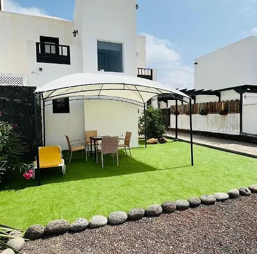 Сasa de vacaciones Lovely Kiluka Heated Pool