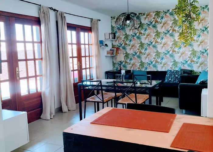 Lovely Kiluka Heated Pool Playa Blanca (Lanzarote)